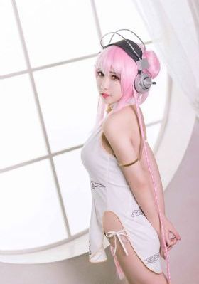 一面亲一面膜下的免费_1080P在线视频播放