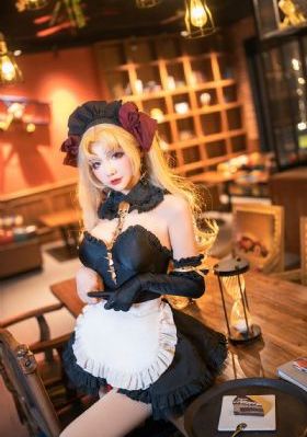 中文字幕女教师julia视频_剧情片全集免费播放