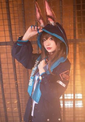 草民伦理电影网_JVID性感写真