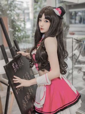 《交换:完美的邻居》2020_HD在线观看高清